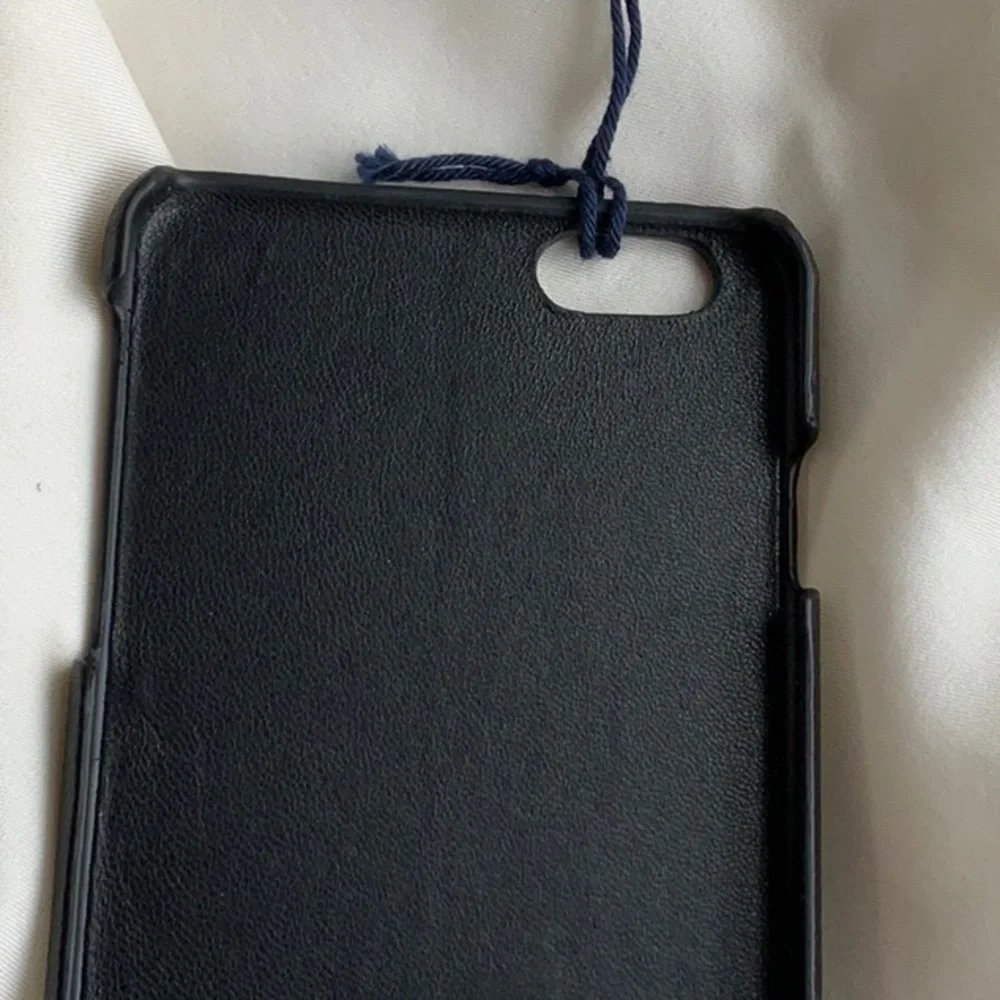 PRADA phone case - Picture 7 of 10